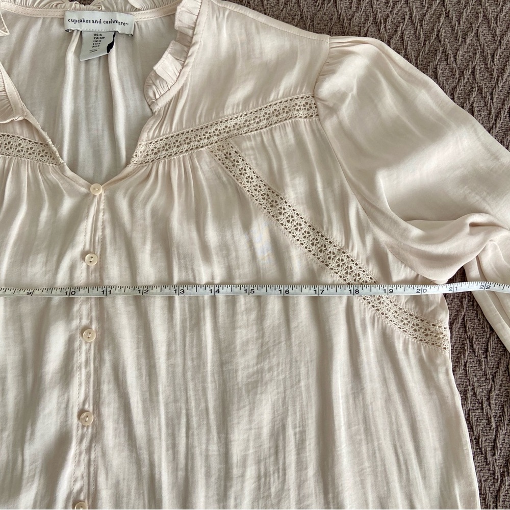 Soft Pink Women's Top Blouse - Picture 8 of 10